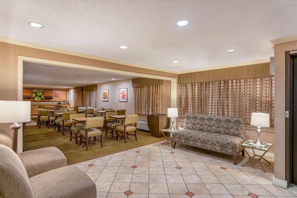 La Quinta By Wyndham Nashville Airport Ngoại thất bức ảnh